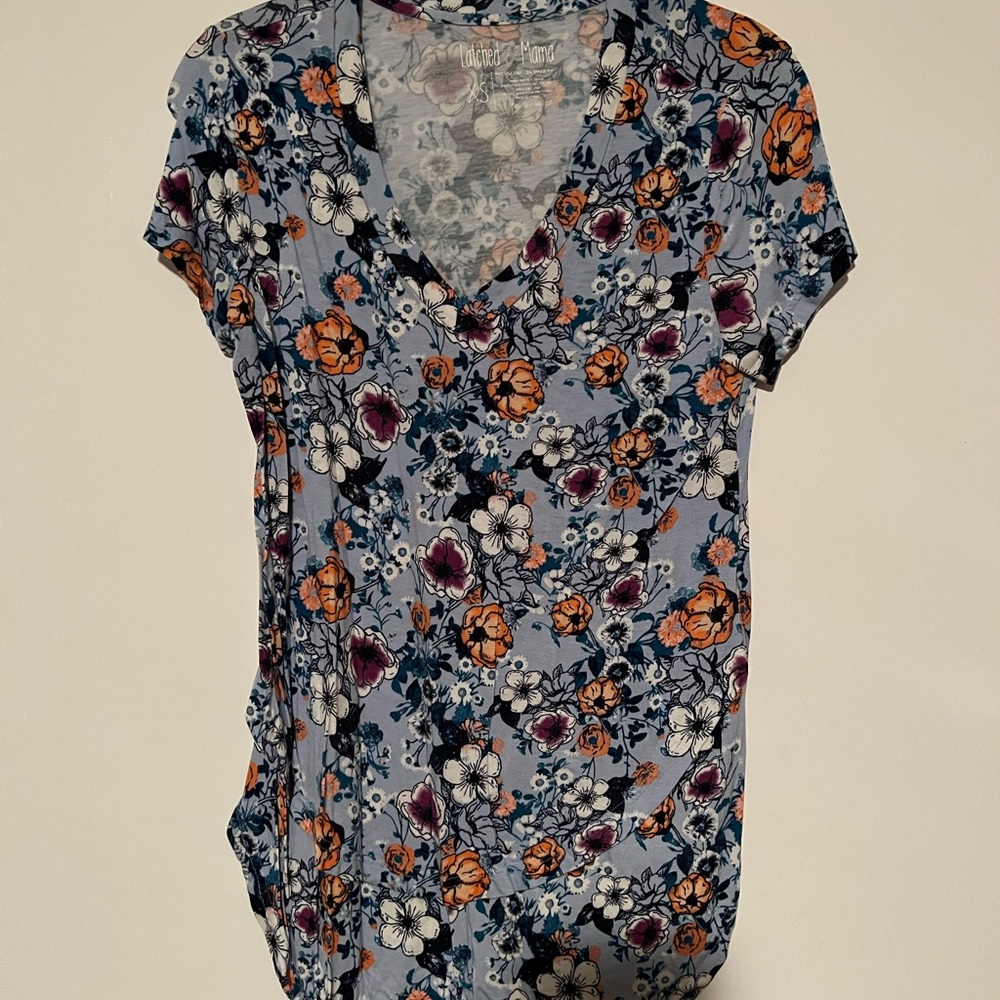 Latched Mama Floral V-Neck Boyfriend Nursing Tee